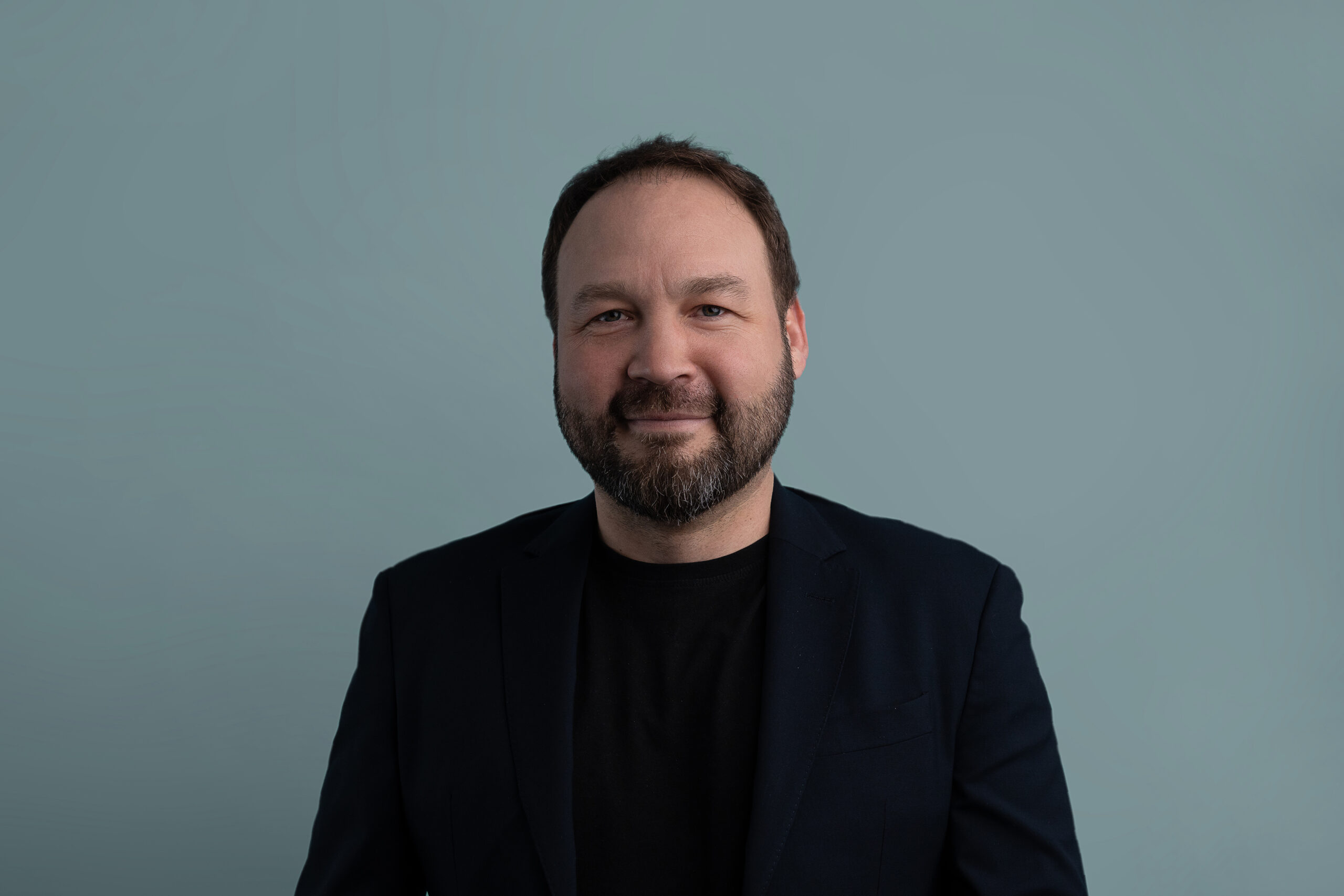 HTEC’s leading MedTech expert for Verizon’s “Healthcare on Air” podcast: How to cut through the hype and drive impact with AI