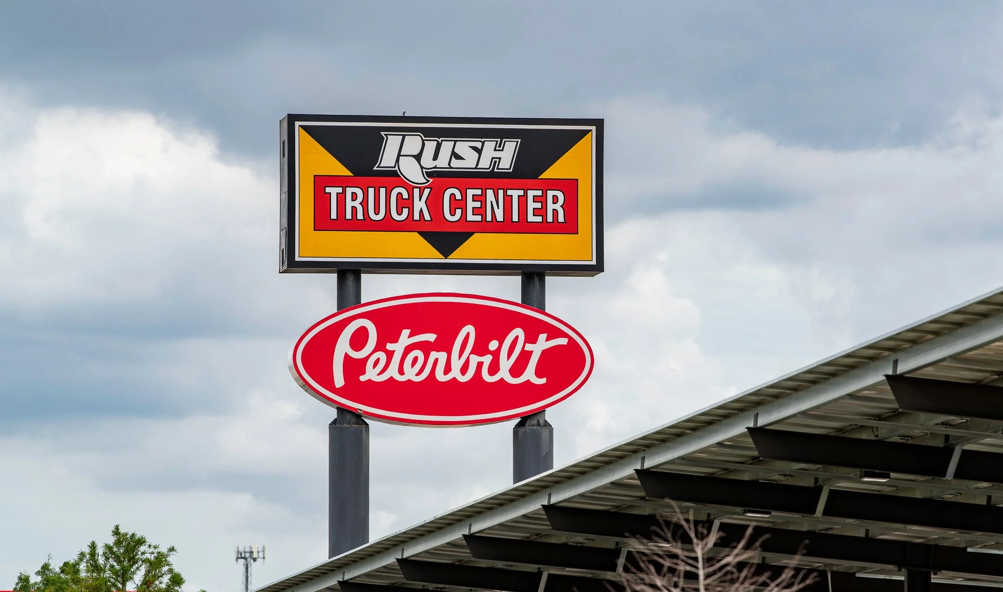 Rush Enterprises: Reimagining a commercial vehicle digital e-commerce platform